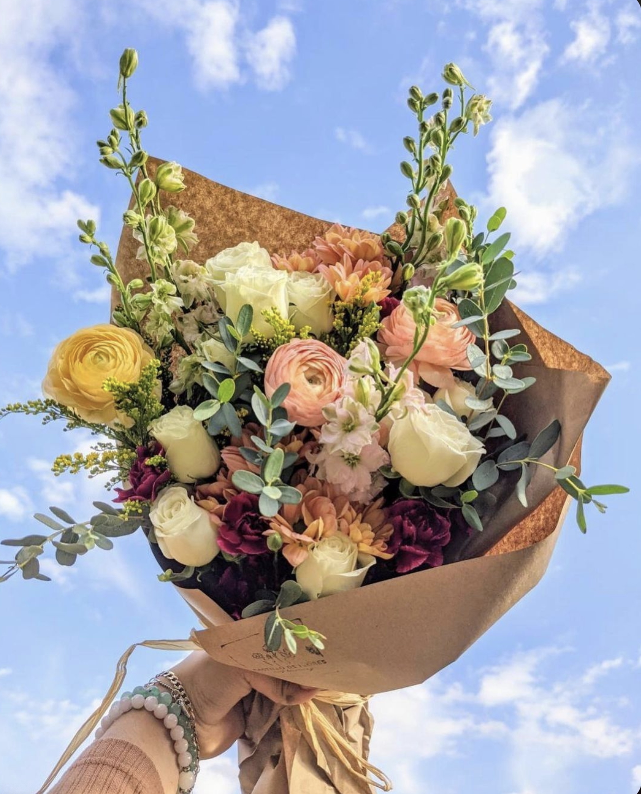 Bouquet arrangement